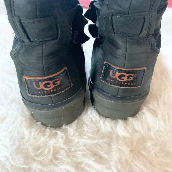 UGG black leather zip up buckle booties - Picture 4 of 5